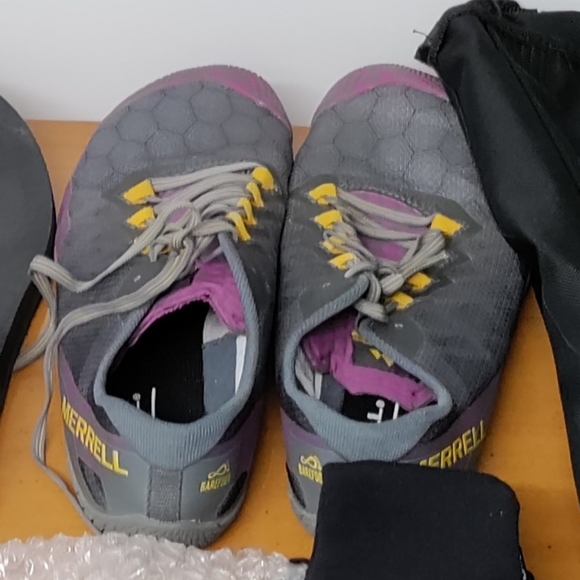 Merrell Running Shoes - Picture 3 of 4